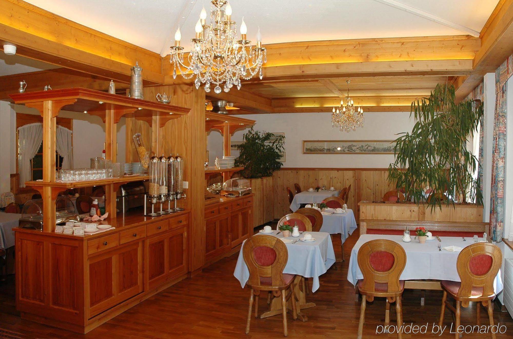 Hotel Simi Zermatt Restaurante foto